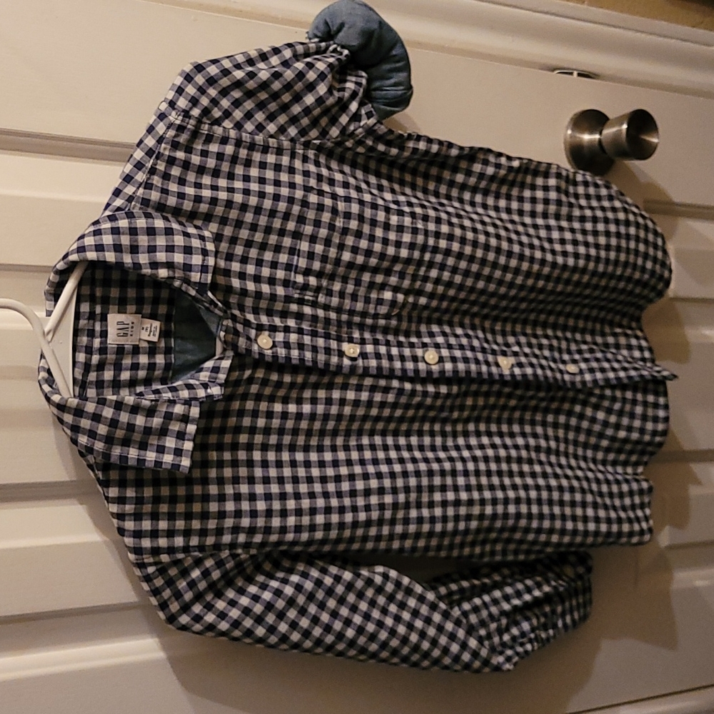 Gap Plaid Button-Down Shirt